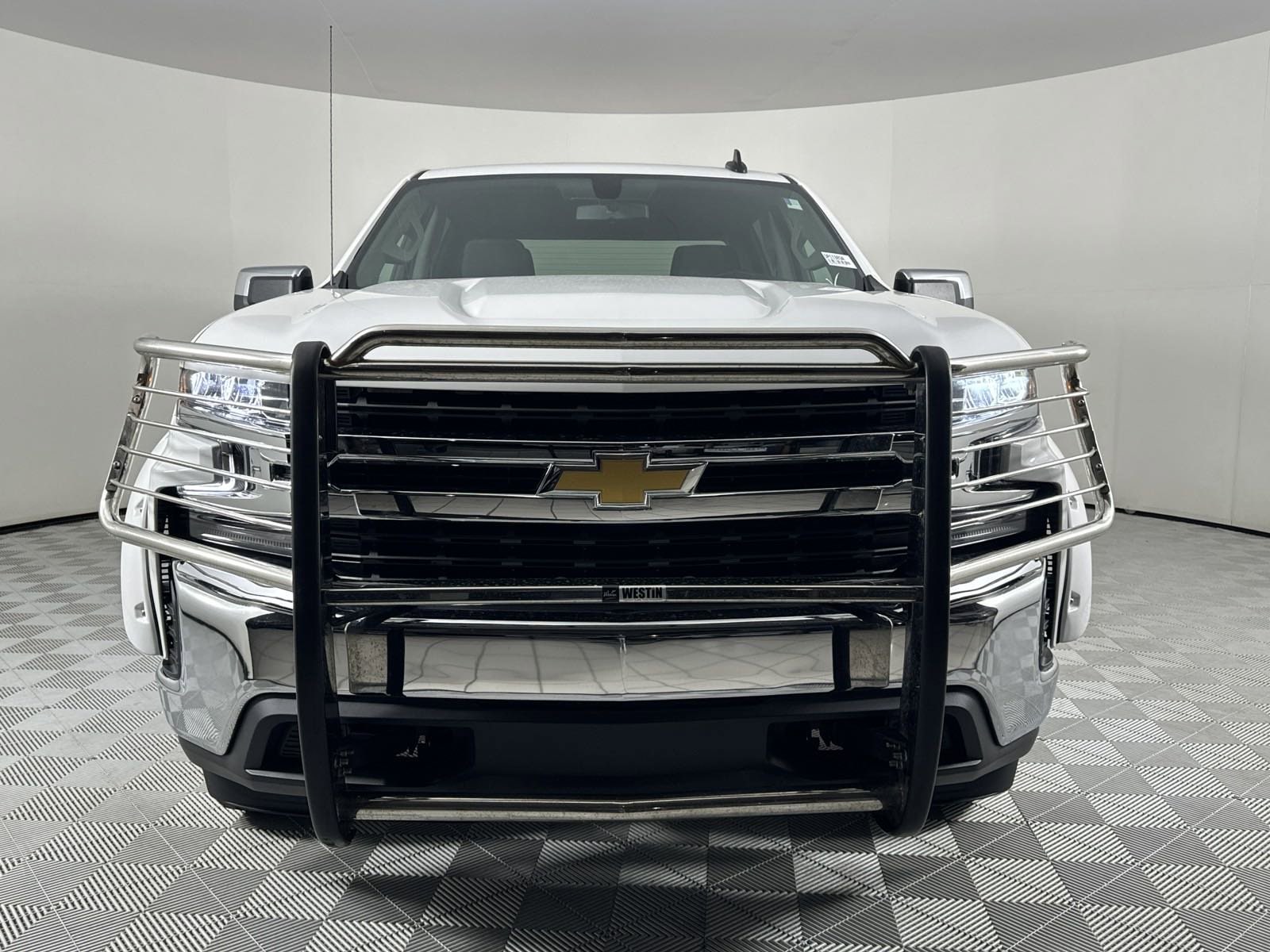 Used 2021 Chevrolet Silverado 1500 LT with VIN 3GCUYDED7MG111739 for sale in Denver, CO