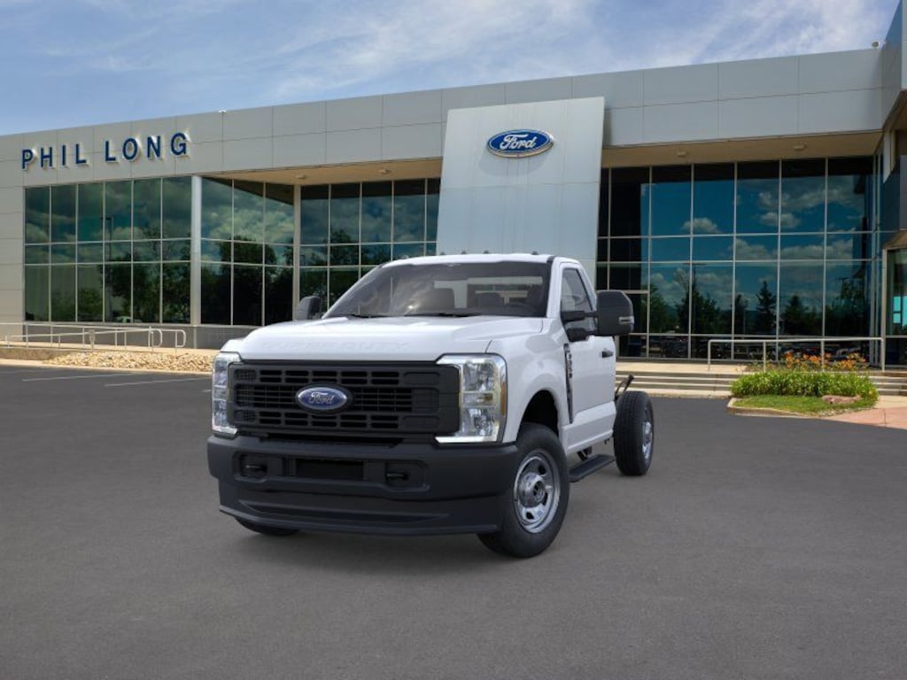 New 2025 Ford F-350SD XL Chassis
