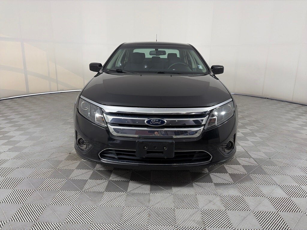 Used 2011 Ford Fusion SE Sedan