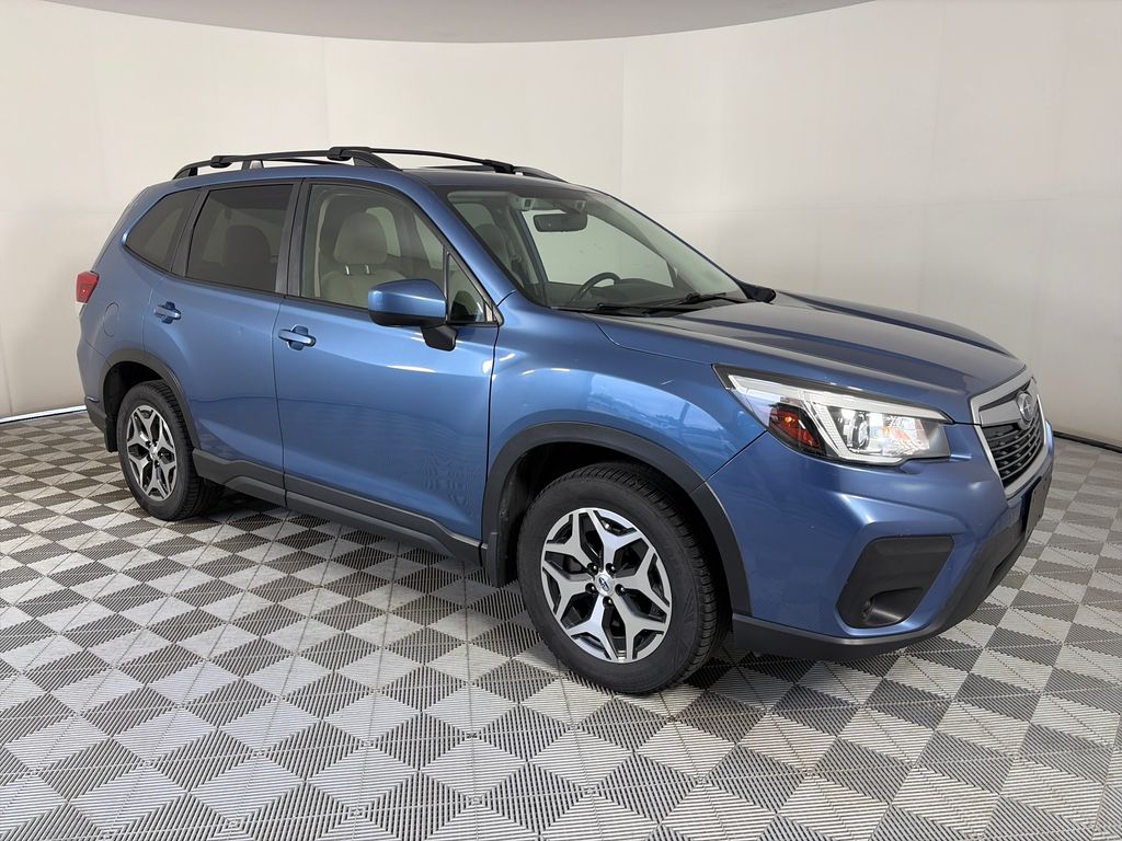 2019 Subaru Forester Premium's photo
