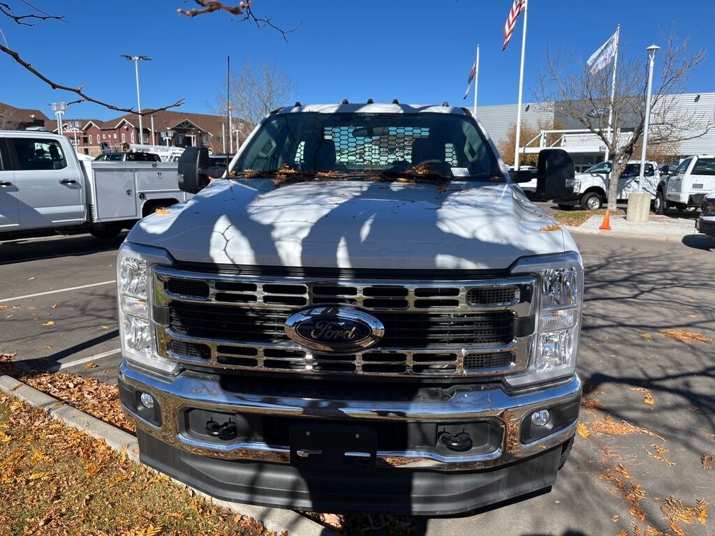 New 2025 Ford F-350SD XL Chassis