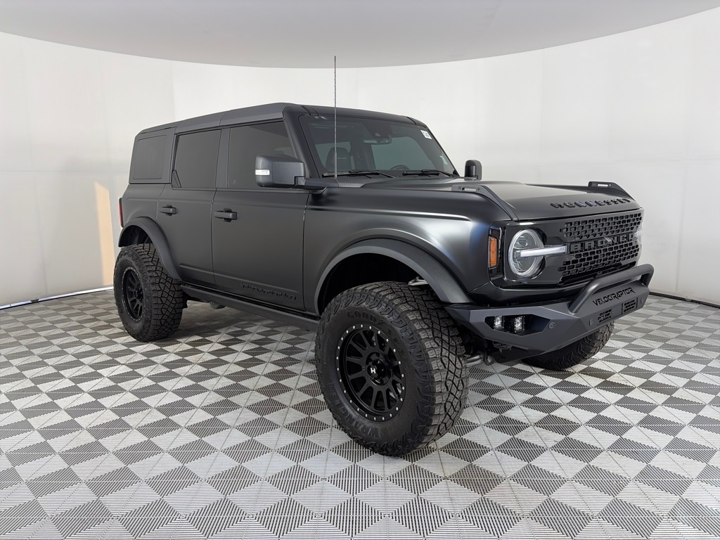 2023 Ford Bronco 4-Door Badlands's photo