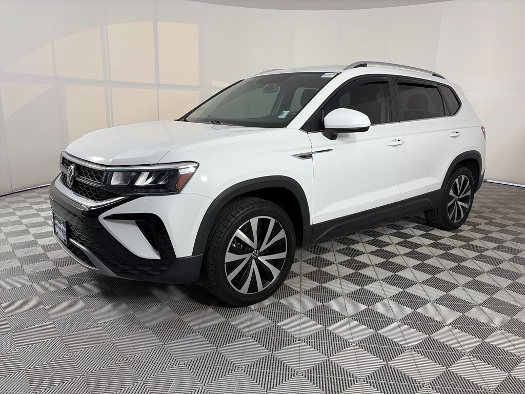 Used 2022 Volkswagen Taos 1.5T SE SUV