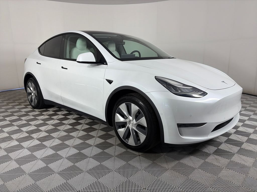 2021 Tesla Model Y Long Range Dual Motor All-Wheel Drive's photo