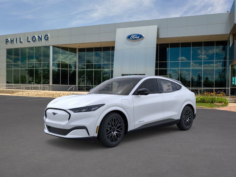 2026 Ford Mustang-Mach-e Premium's photo