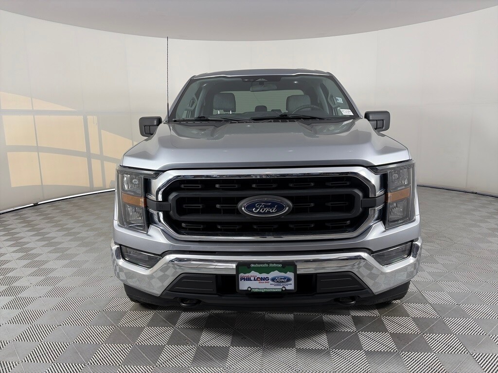 2023 Ford F-150 XLT photo 2
