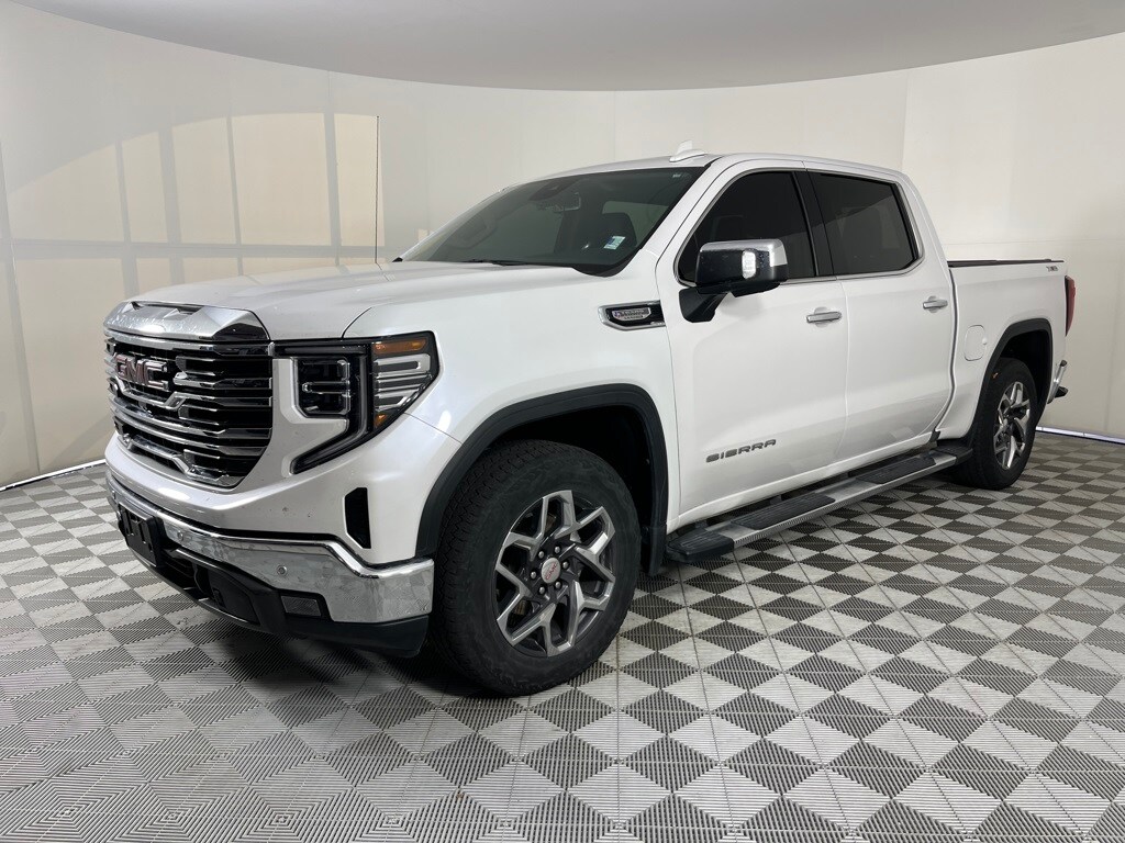 2023 Gmc Sierra 1500 SLT photo 3
