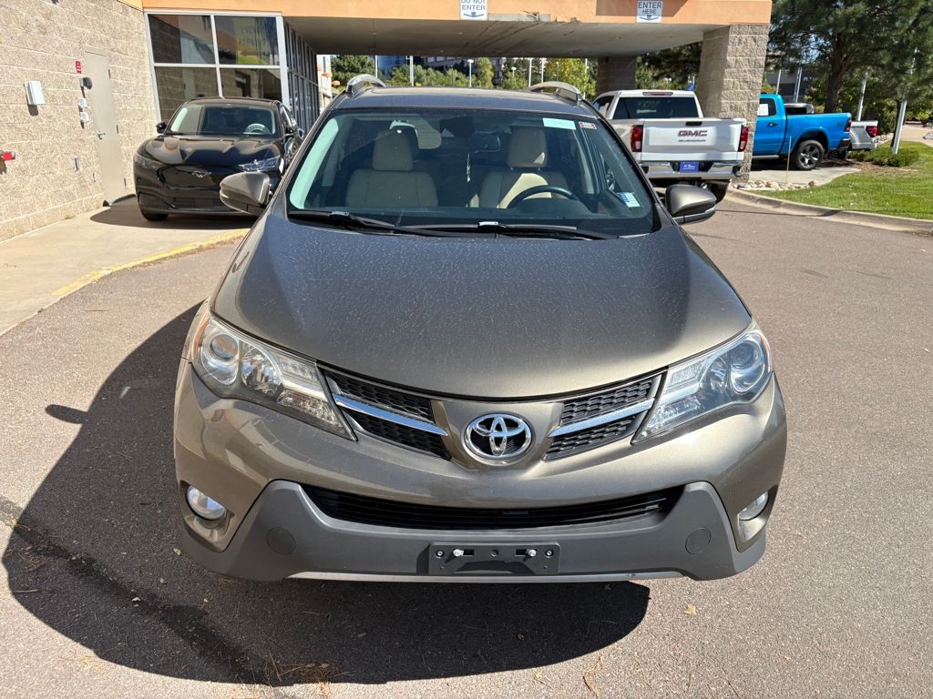 2014 Toyota RAV4 Limited photo 2