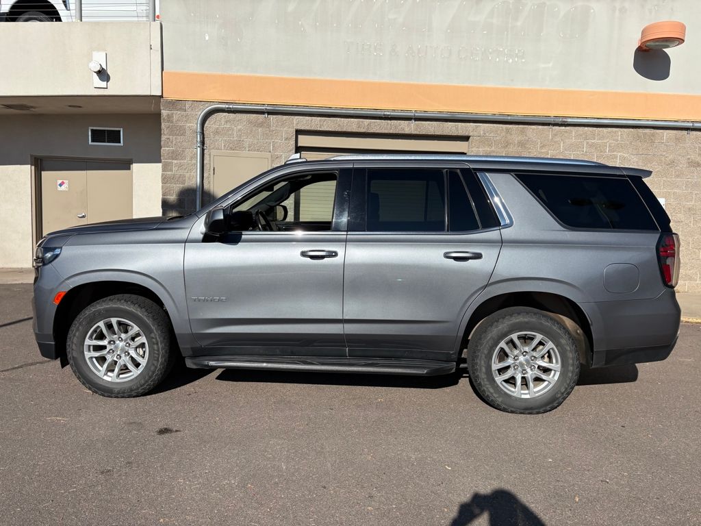 2021 Chevrolet Tahoe LT photo 4