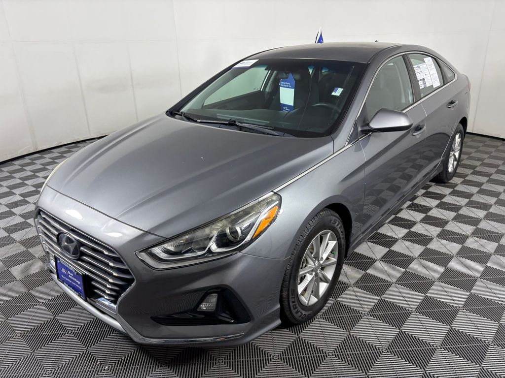 2018 Hyundai Sonata Eco photo 3