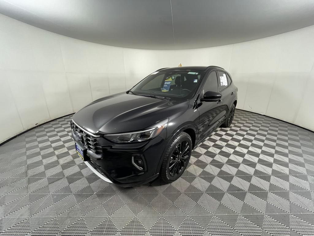 2023 Ford Escape ST-Line Elite photo 4