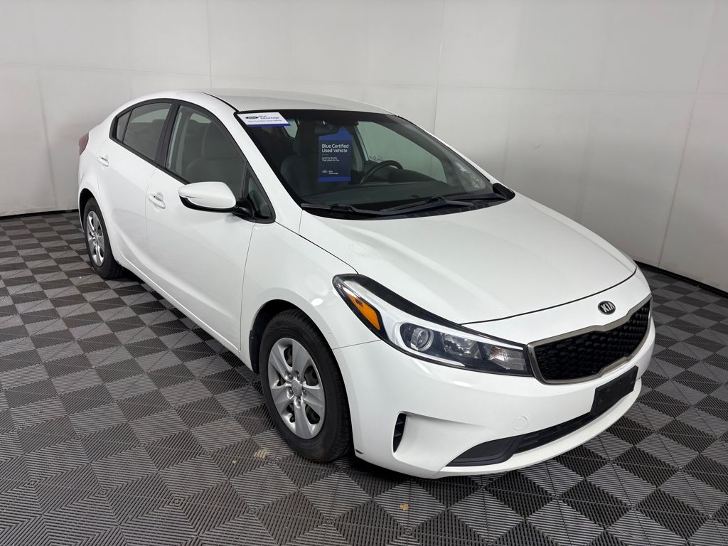 2018 Kia FORTE LX's photo