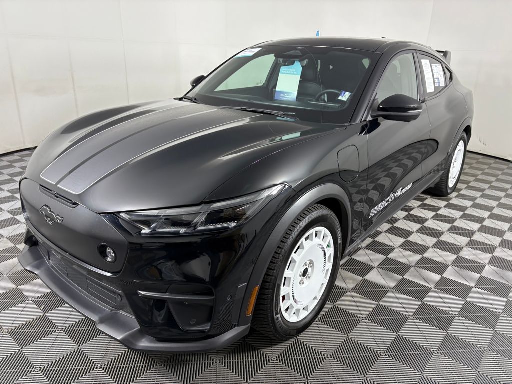 2024 Ford Mustang Mach-E GT photo 3