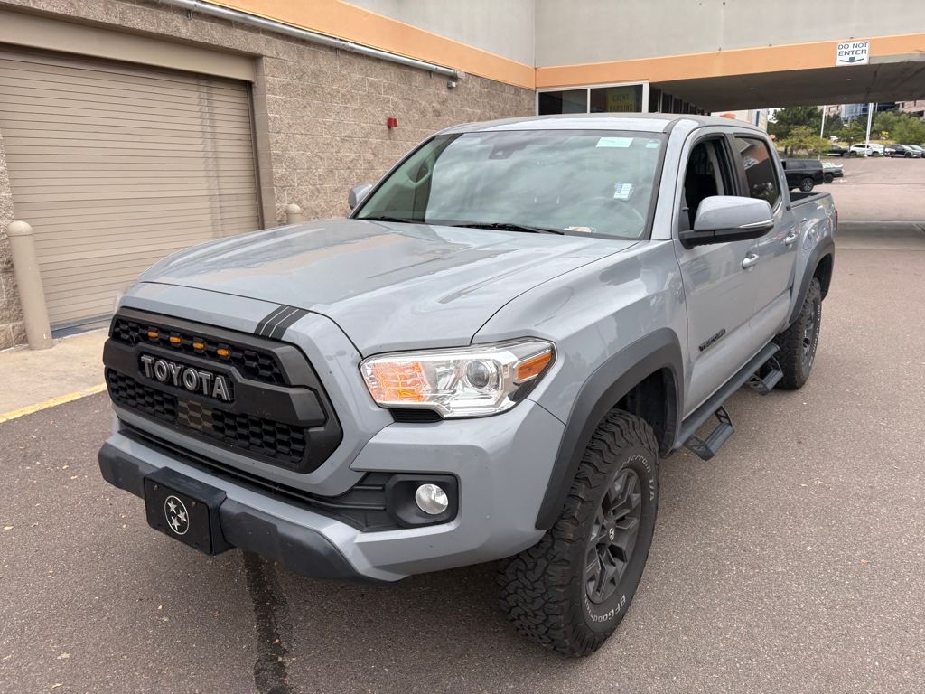 2021 Toyota Tacoma SR5 V6 photo 3