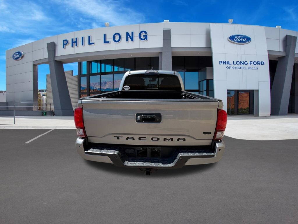Used 2019 Toyota Tacoma Truck Double Cab