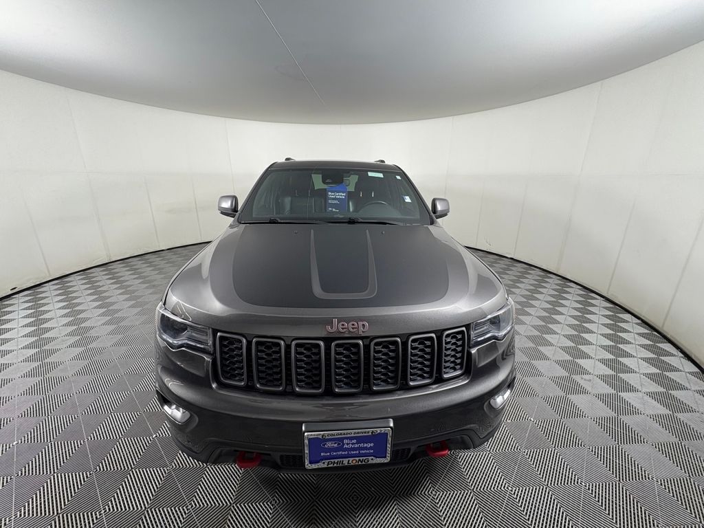 2021 Jeep Grand Cherokee Trailhawk photo 2