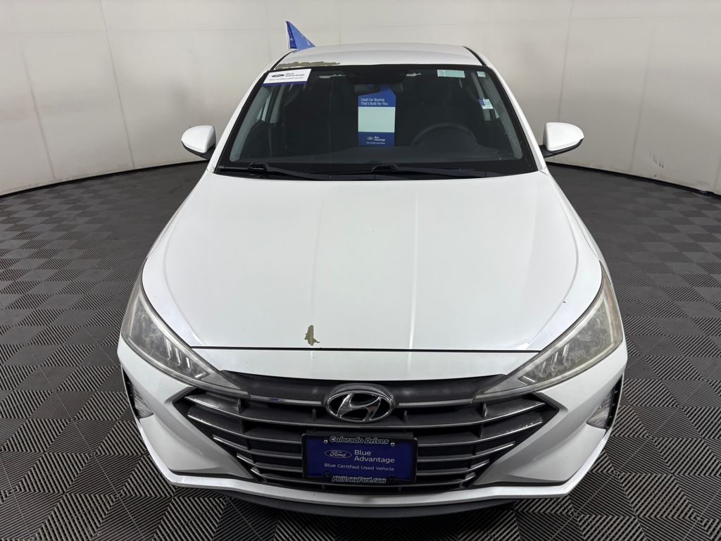 2019 Hyundai Elantra SE photo 2