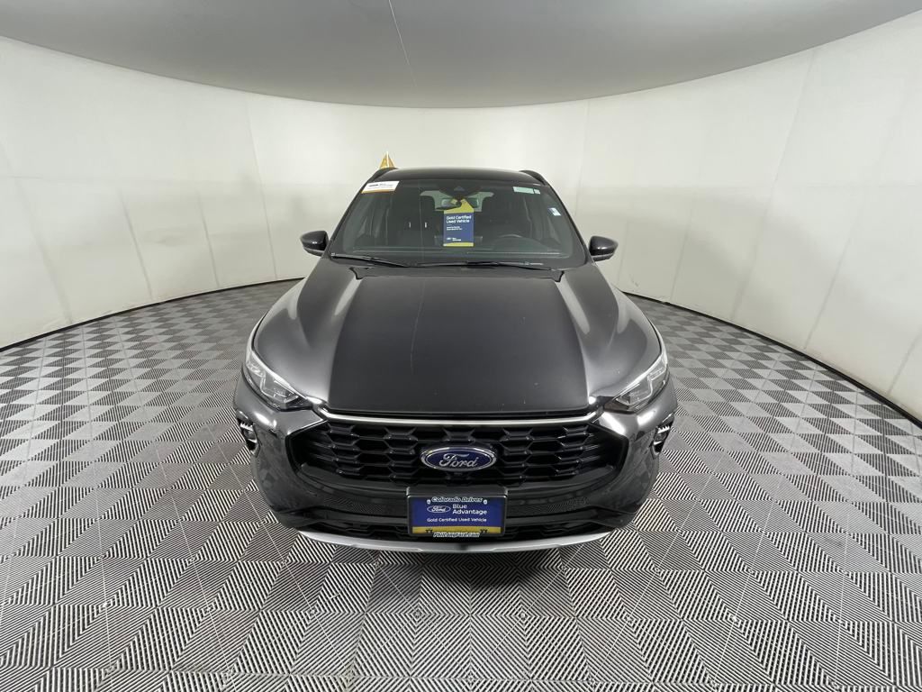2023 Ford Escape ST-Line Elite photo 3