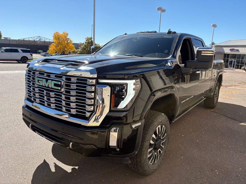 2024 Gmc Sierra 2500 HD Denali photo 3