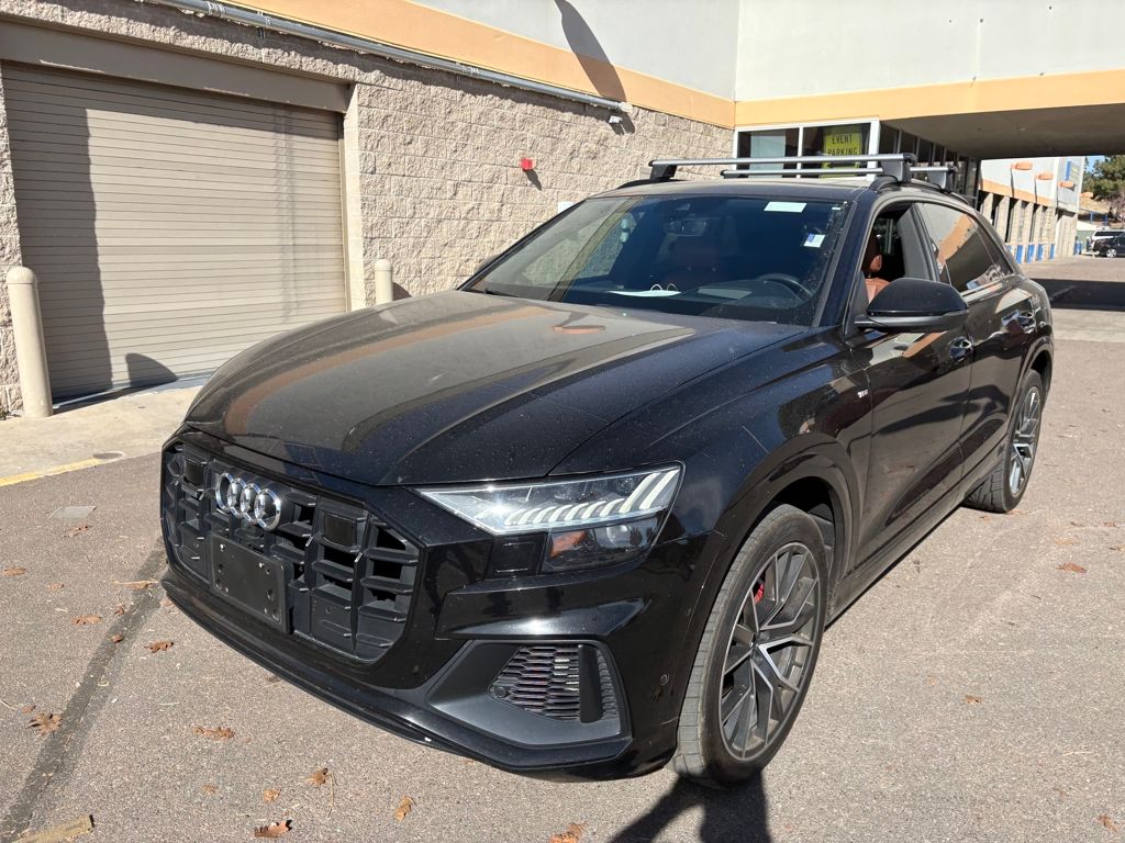 2020 Audi Q8 55 Premium photo 3