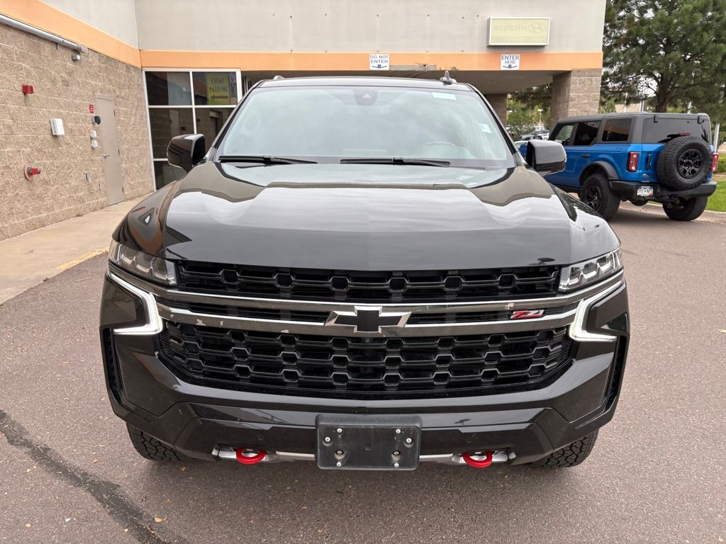 2021 Chevrolet Tahoe Z71 photo 2