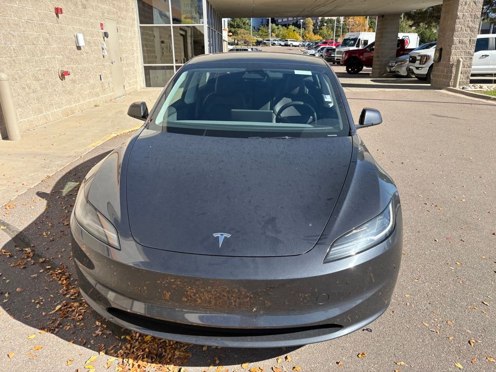 2025 Tesla Model 3 Long Range photo 2
