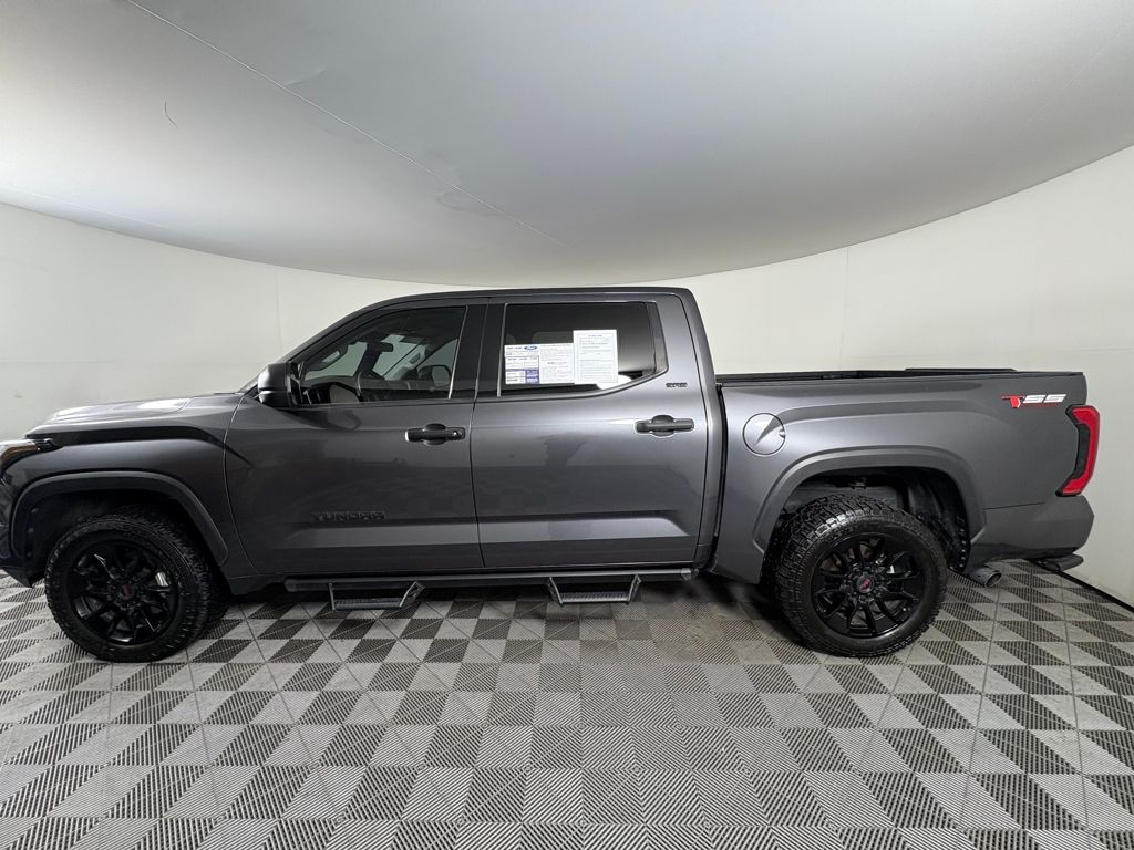 2023 Toyota Tundra SR5 photo 4