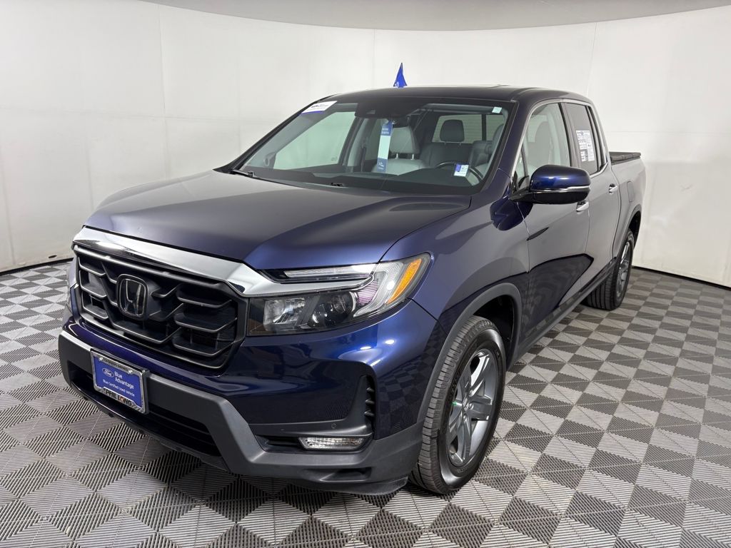 2023 Honda Ridgeline RTL-E photo 2