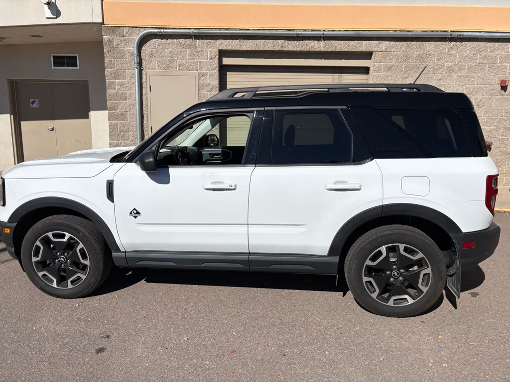2024 Ford Bronco Sport Outer Banks photo 4