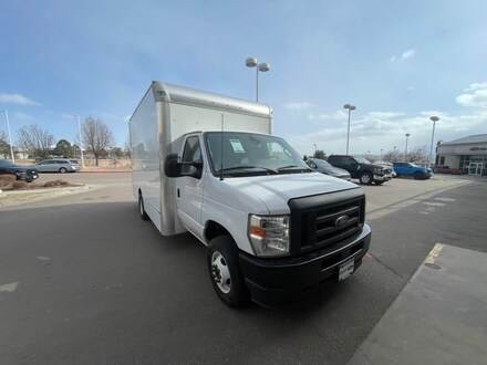 2024 Ford E-450 Cutaway Base Truck