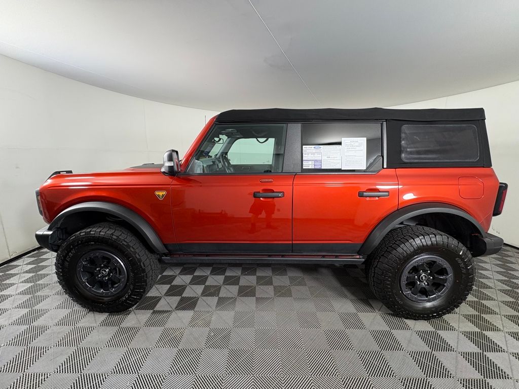 2022 Ford Bronco Badlands photo 4