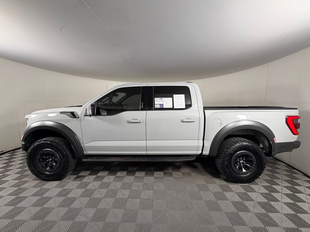 2023 Ford F-150 Raptor photo 2