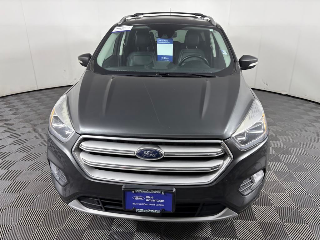 2019 Ford Escape Titanium photo 2