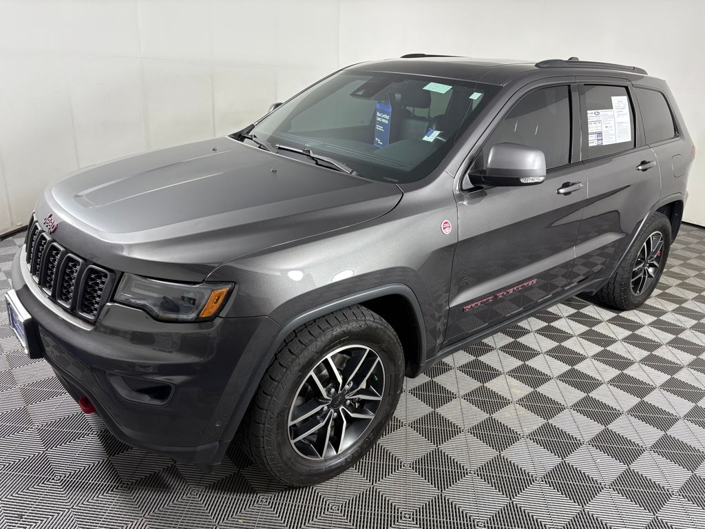 2021 Jeep Grand Cherokee Trailhawk photo 3