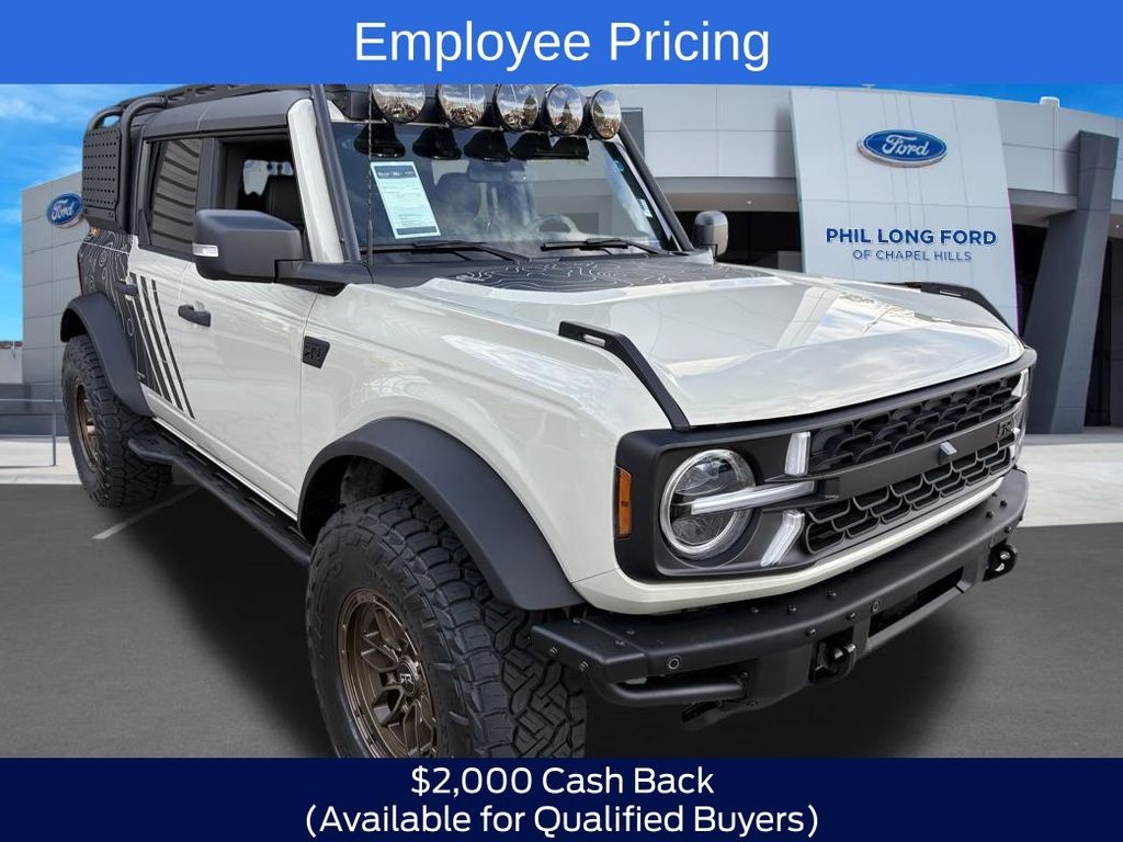 New 2025 Ford Bronco Badlands SUV