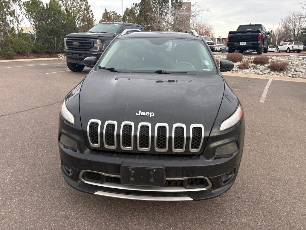 Used 2017 Jeep Cherokee Overland 4x4 SUV