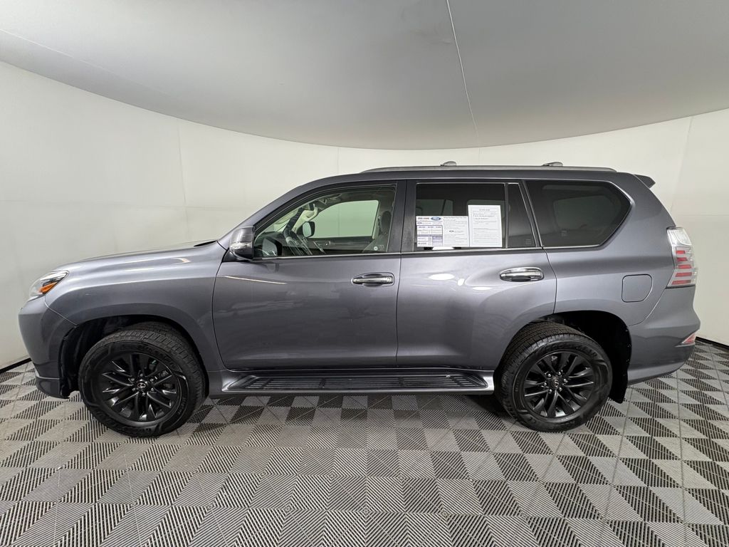 2020 Lexus GX 460 photo 4