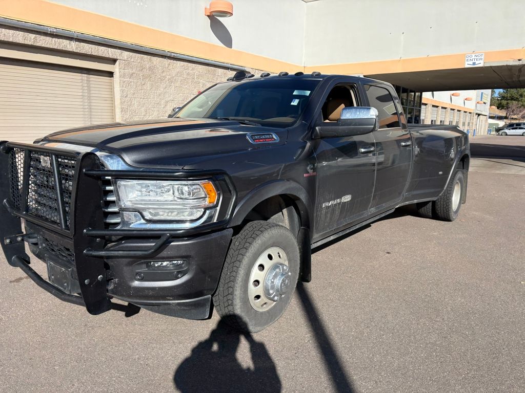 2022 Ram 3500 Laramie Longhorn photo 3