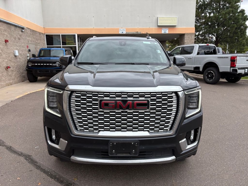 2021 Gmc Yukon Denali photo 2