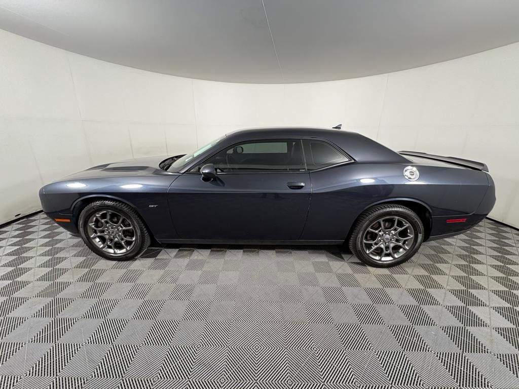 2017 Dodge Challenger GT photo 4