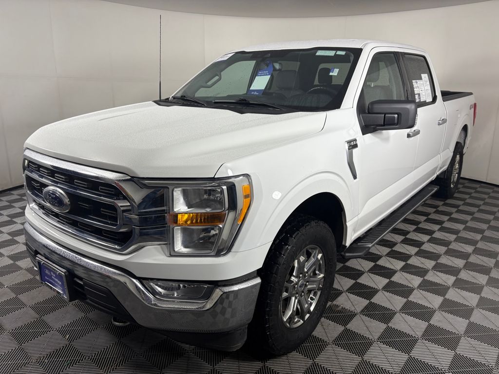 2021 Ford F-150 XLT photo 3