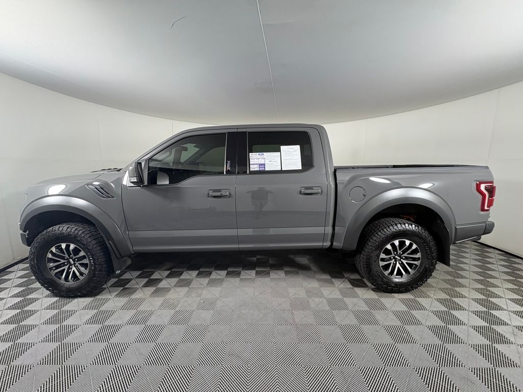 2020 Ford F-150 Raptor photo 4