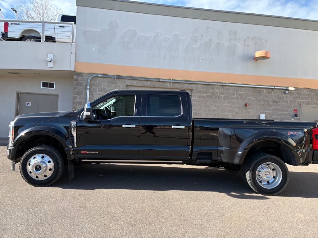 2024 Ford F-450 Limited photo 2