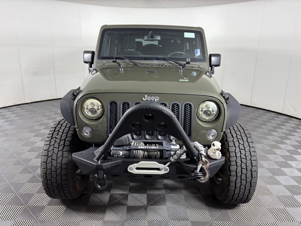 2015 Jeep Wrangler Sahara photo 2