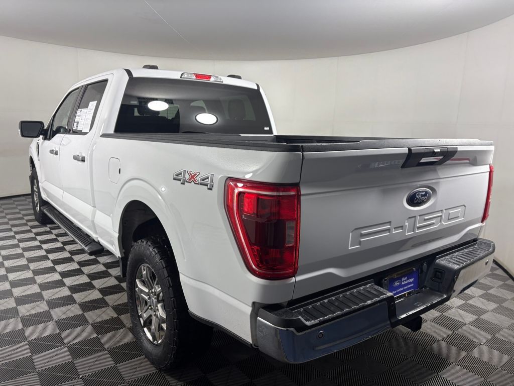 2021 Ford F-150 XLT photo 4