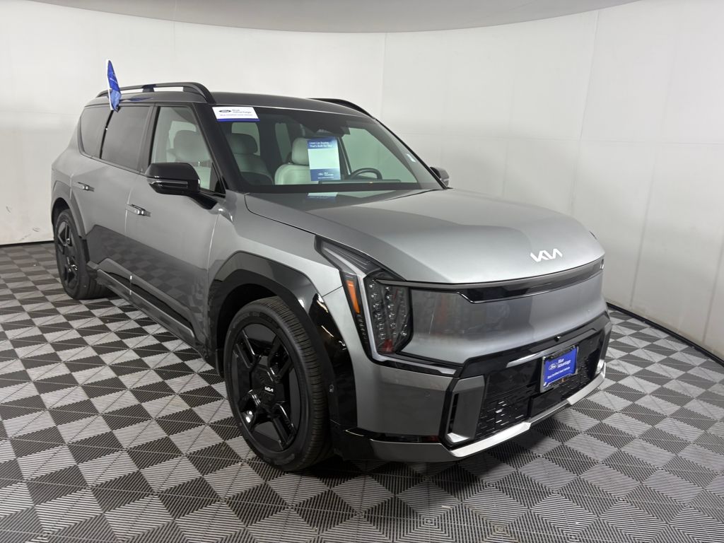 2025 Kia EV9 SUV 