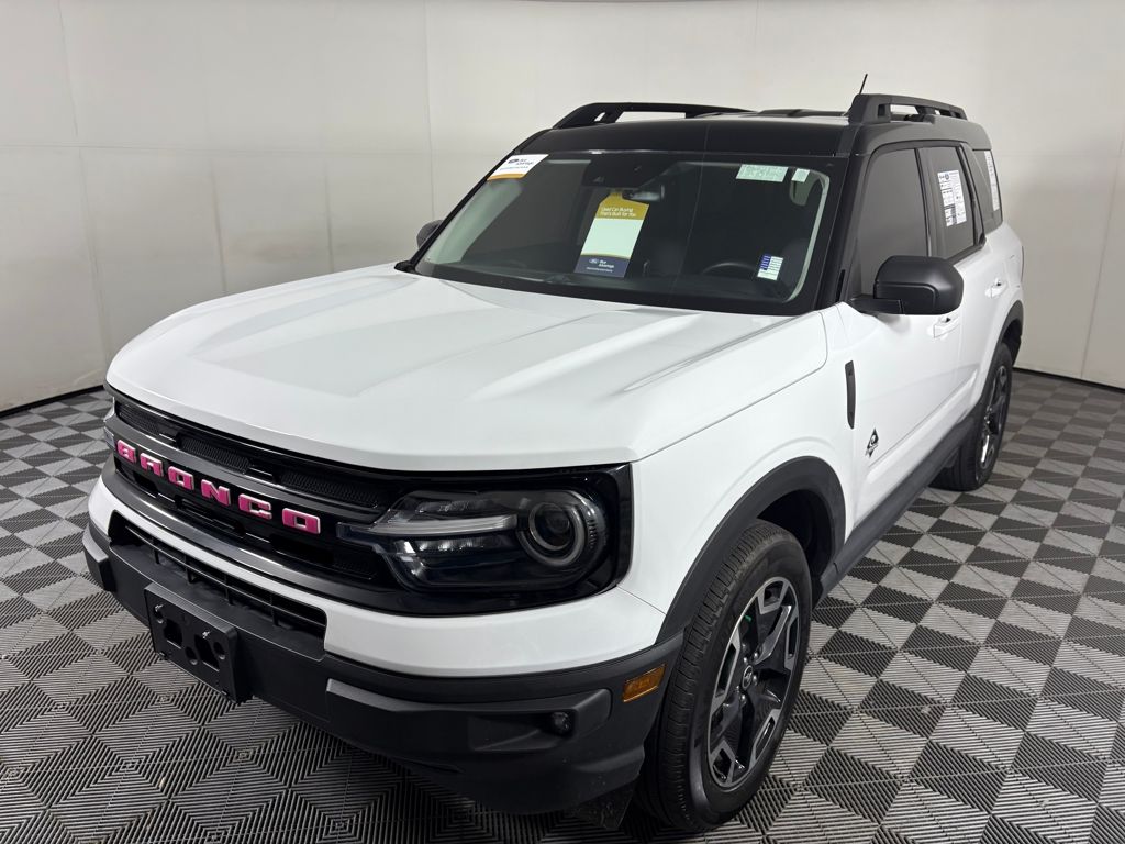 2024 Ford Bronco Sport Outer Banks photo 3