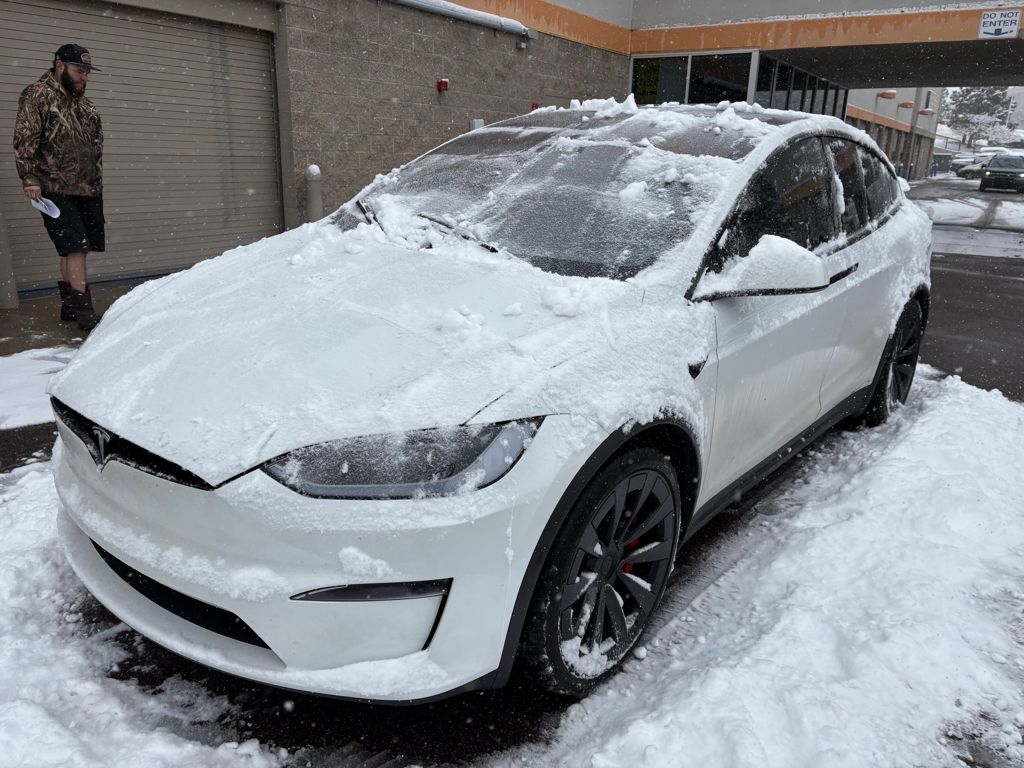 2023 Tesla Model X Plaid photo 3