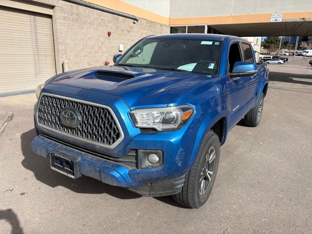 Used 2018 Toyota Tacoma Truck Double Cab