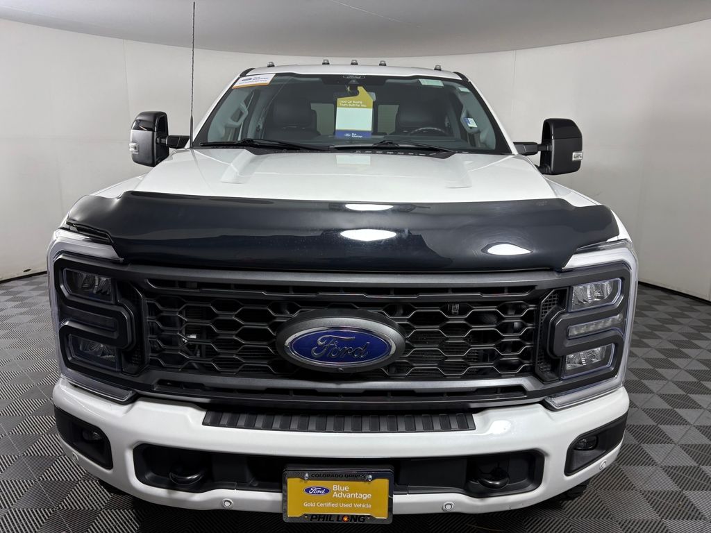 2024 Ford F-350 Lariat photo 2